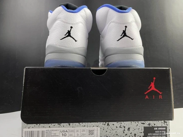 (2021) Stealth Retro 5 Air White Jordan DD0587-140 1028
